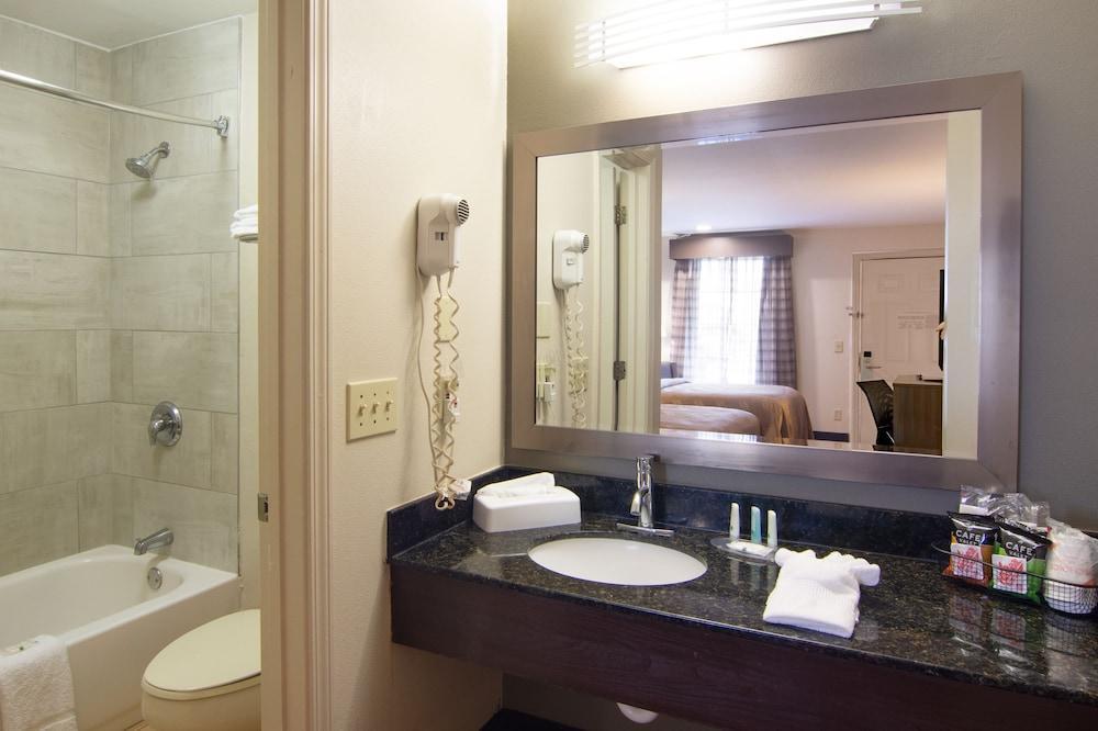 Quality Inn Lagrange East I-85 Exterior photo